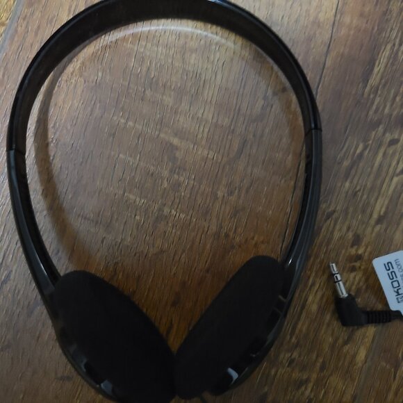Headphones - Picture 2 of 2